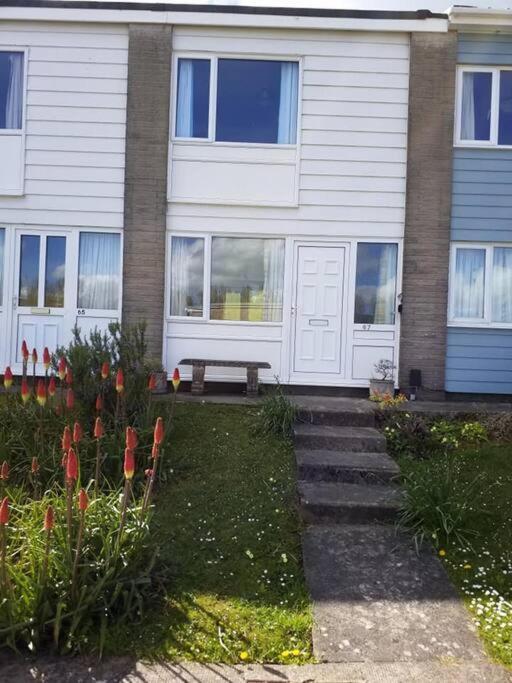 'Le Chalet Ii' Free Unlimited Wifi 2 Bed Chalet House Hodgeston Exteriér fotografie